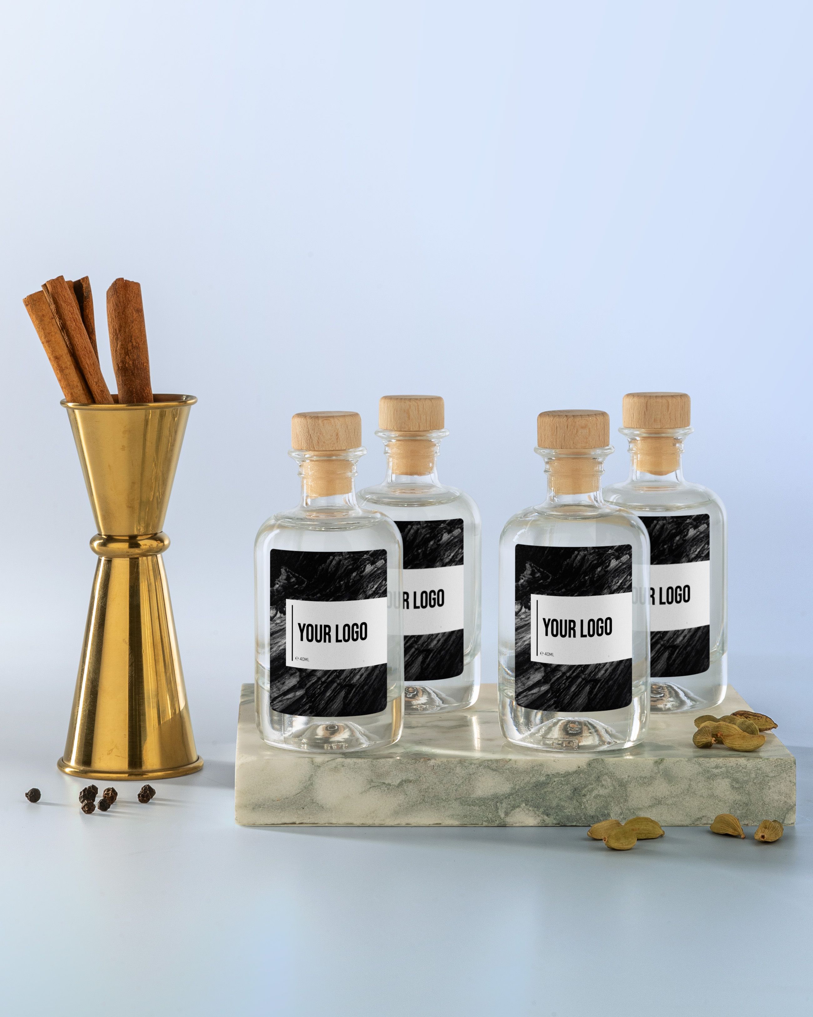 Gepersonaliseerde NA Mini Gin Als Relatiegeschenk