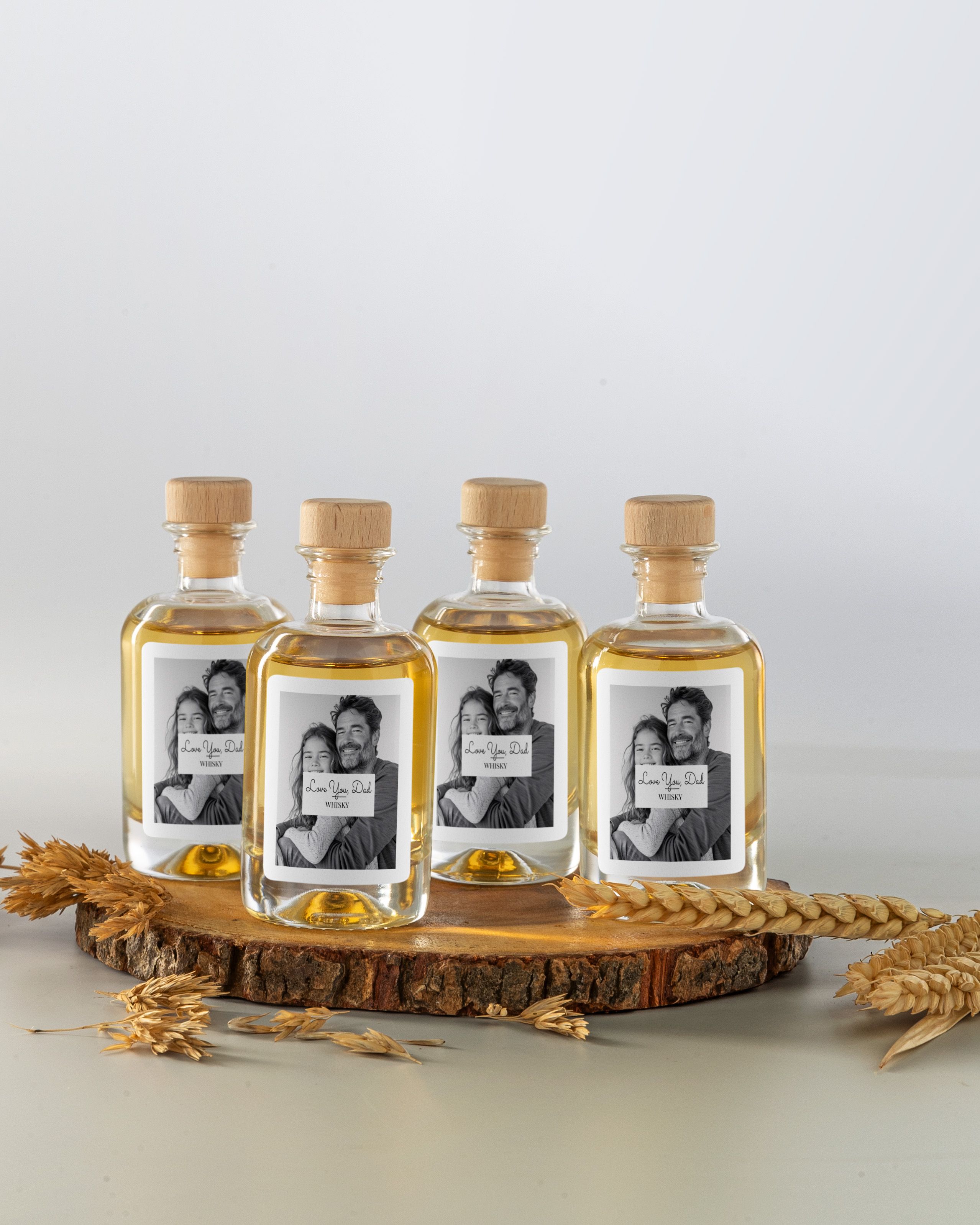Gepersonaliseerde Whisky Mini Flesje als Vaderdag Cadeau
