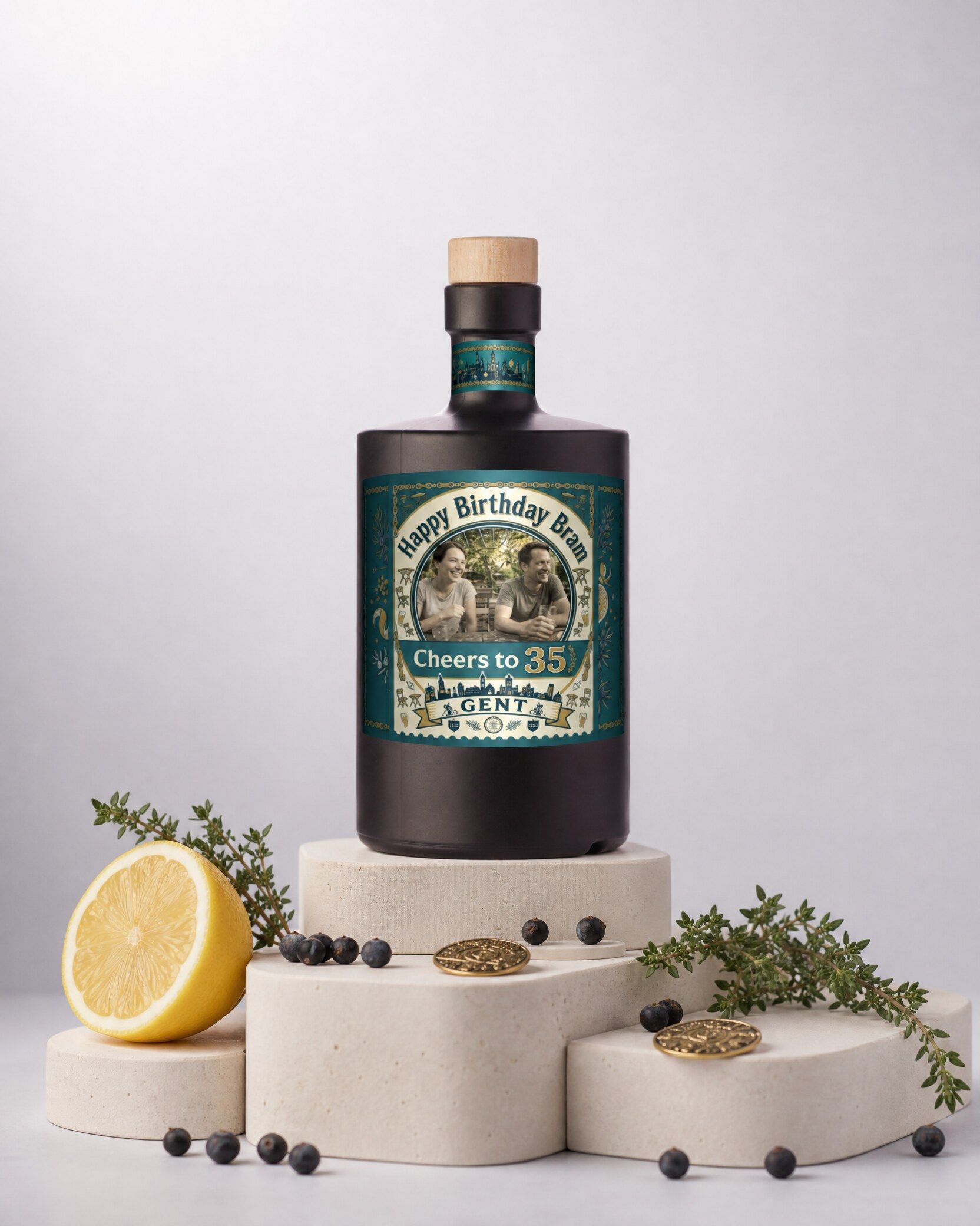 Gepersonaliseerde gin met een eigen foto op het etiket