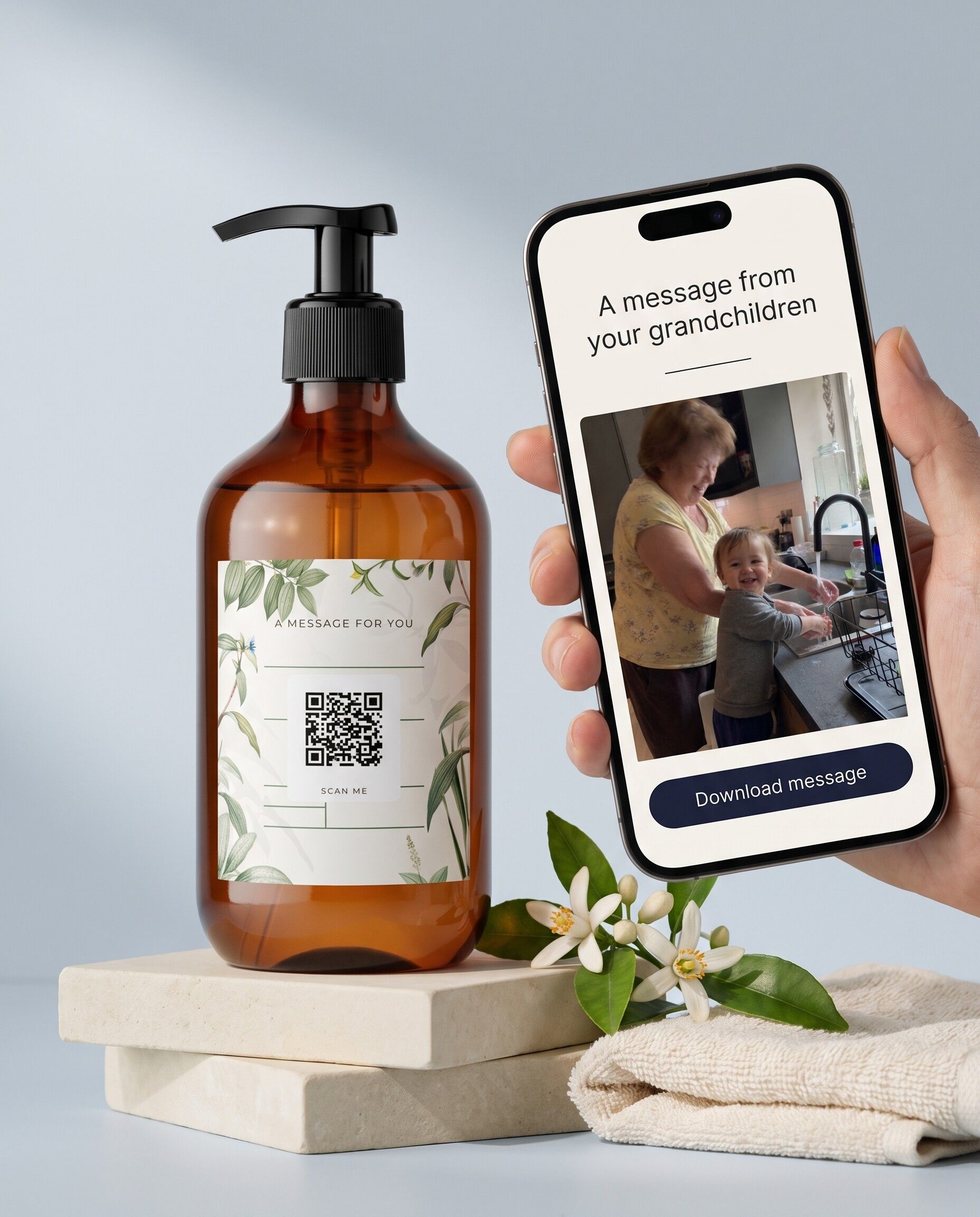 Gepersonaliseerde handzeep met QR-code die een persoonlijke videoboodschap toont