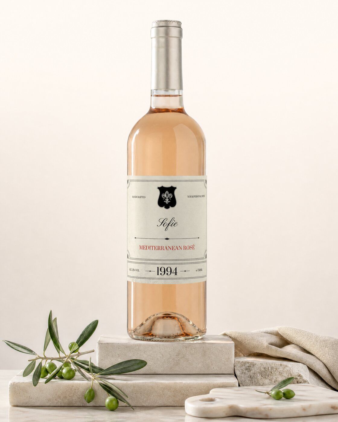 Personalised rosé with a classic chateau birth year label