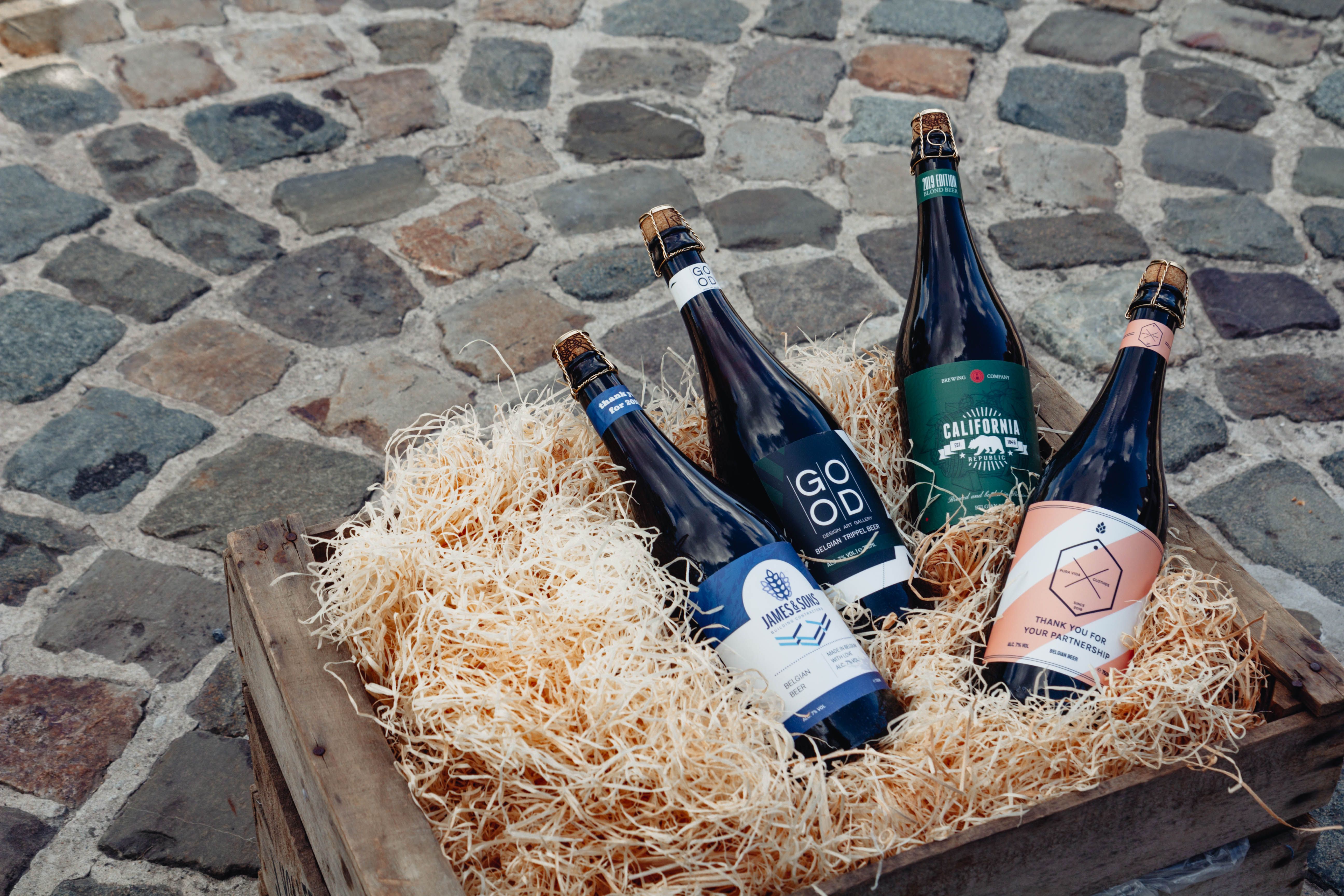 mand met bier relatiegeschenken