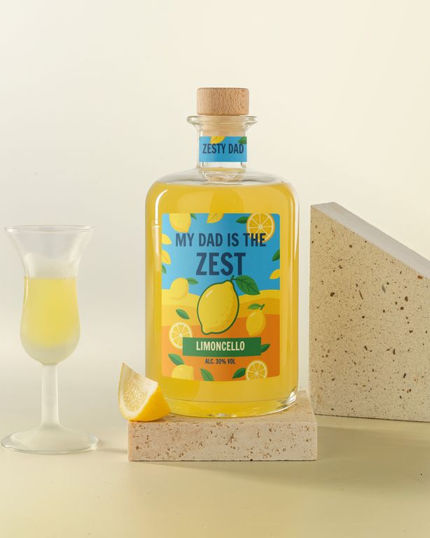 Gepersonaliseerde Limoncello als vaderdagcadeau